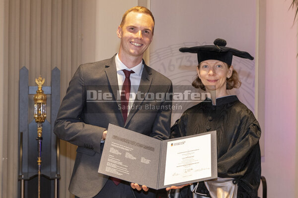 DieFotografen_2240.jpg DieFotografen_2240.jpg