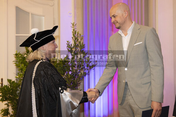 DieFotografen_2301.jpg DieFotografen_2301.jpg
